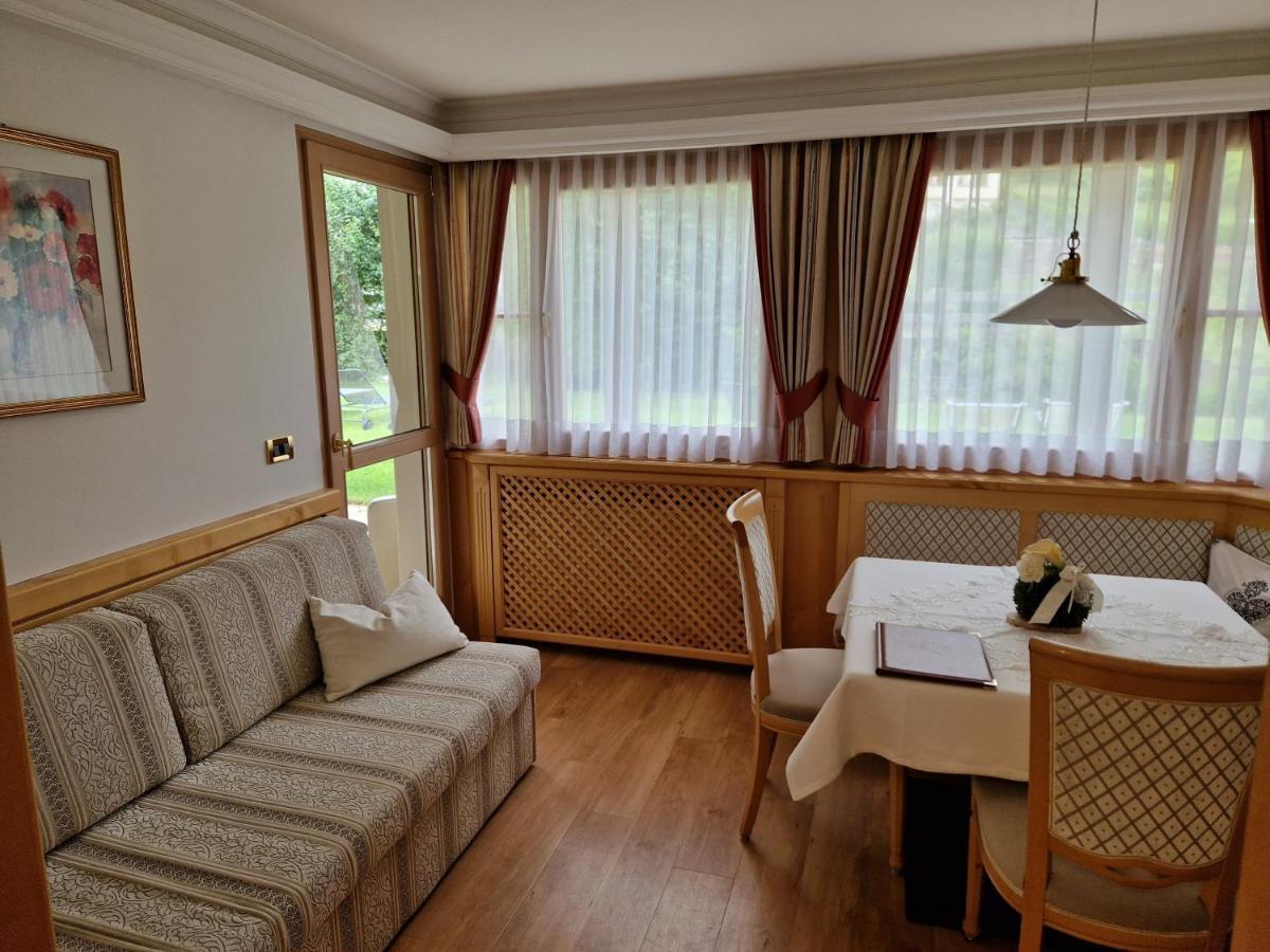 Residence Ciastel Ortisei Esterno foto