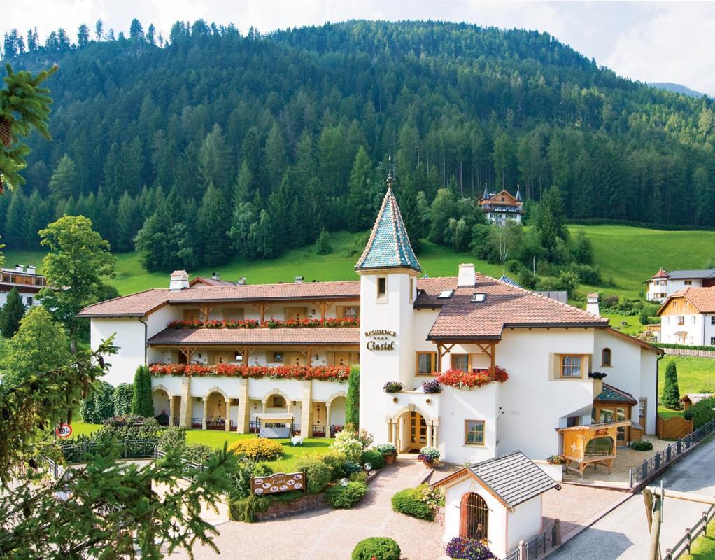 Residence Ciastel Ortisei Esterno foto